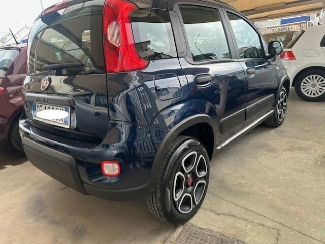 FIAT PANDA CITY CROSS 2021