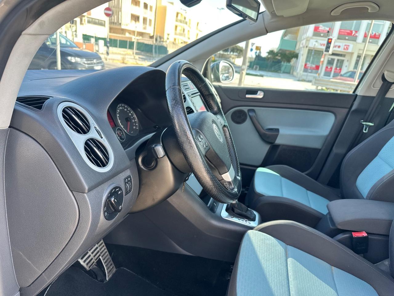 Volkswagen Golf Plus Cross 1.4 16V TSI DSG 140cv