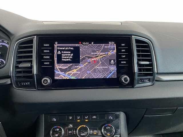 SKODA Karoq 1.6 TDI SCR DSG Executive