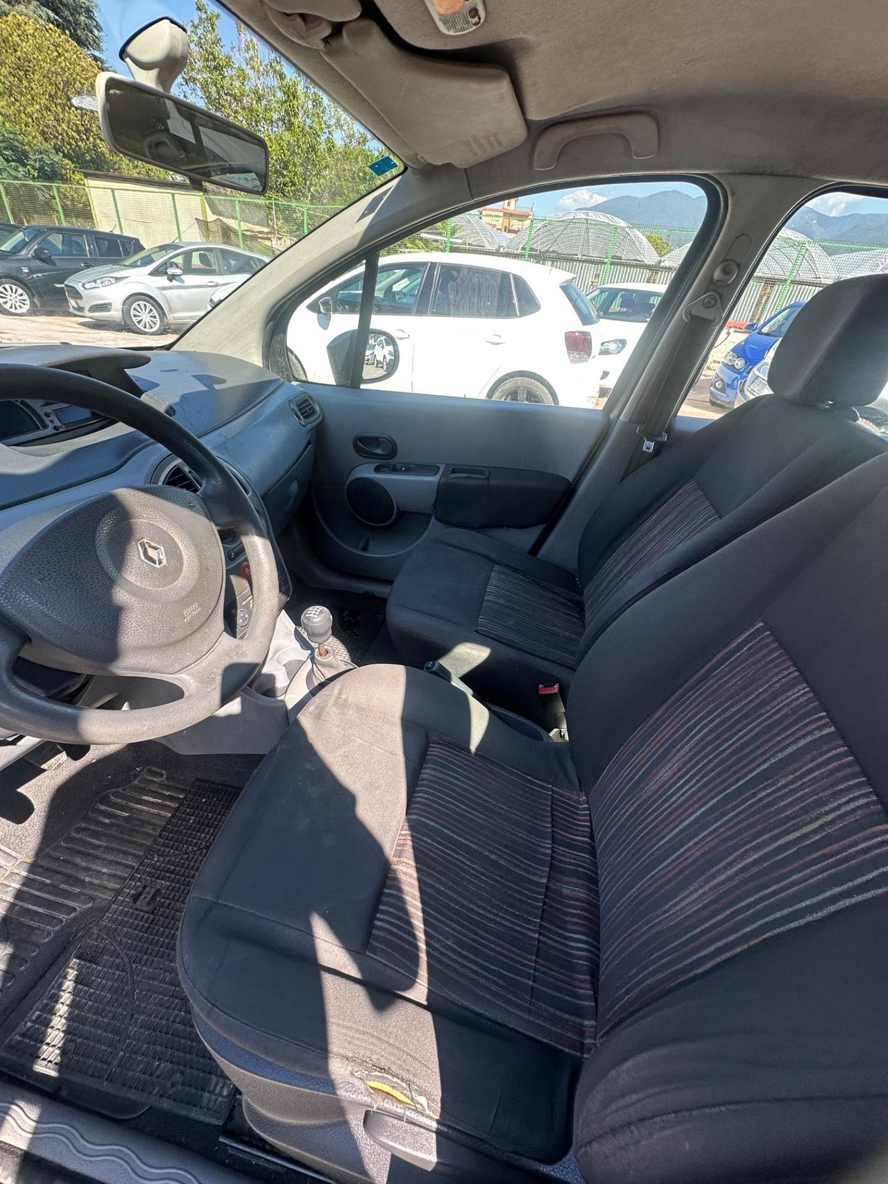 Renault Modus 1.5 dCi 85CV Dynamique