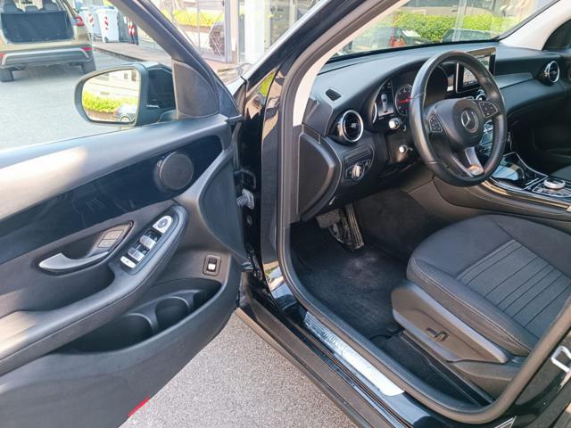 MERCEDES-BENZ GLC 220 d 4Matic Business