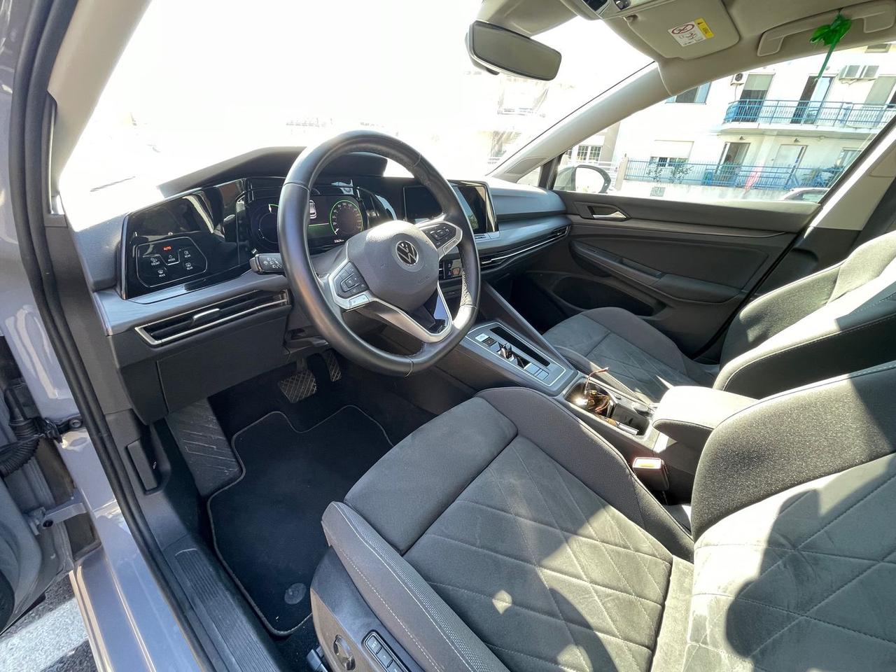 Volkswagen Golf 1.4 eHybrid PHEV Style #12026