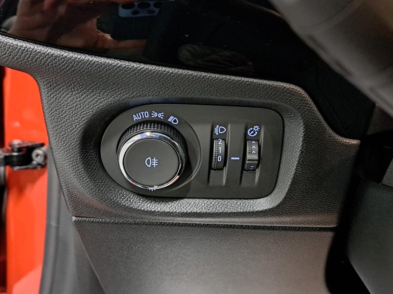 Opel Corsa 1200 75CV 5 Porte Km. 0