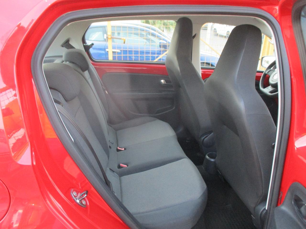 Volkswagen up! 1.0 5p. 68.000 KM (NUOVA) 2013