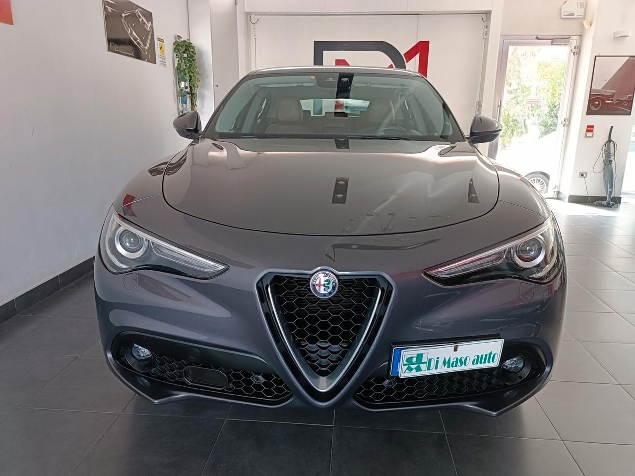 Alfa Romeo Stelvio 2.2 Turbodiesel 160 CV AT8 RWD Business