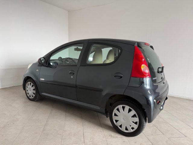 PEUGEOT 107 1.0 68CV 5p. Sweet Years 2Tronic