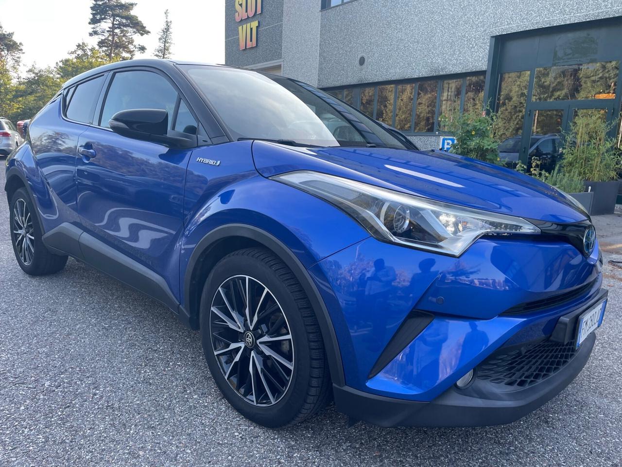 Toyota C-HR 1.8 Hybrid*Automatik*Naopatentati*Solo 50000km