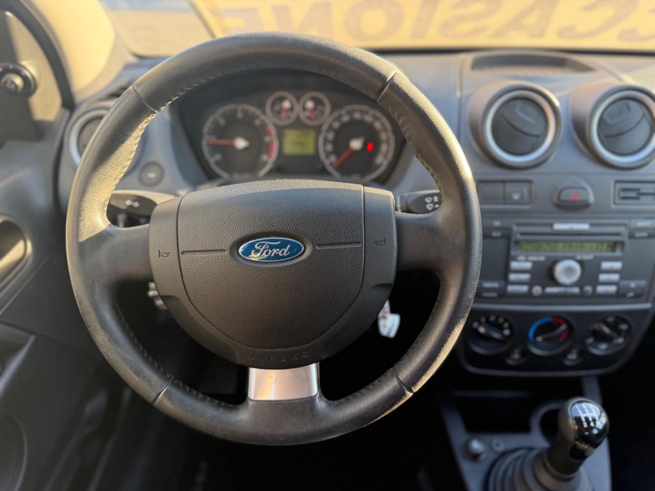Ford Fiesta 1.4 TDCi 5p. Ghia