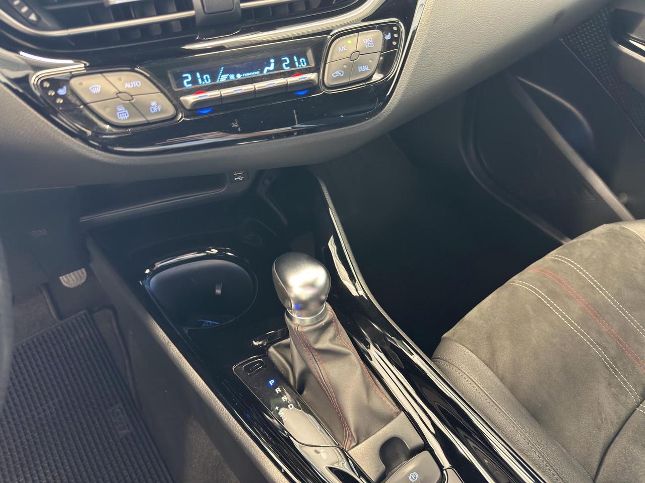 Toyota C-HR 2.0h GR Sport e-cvt
