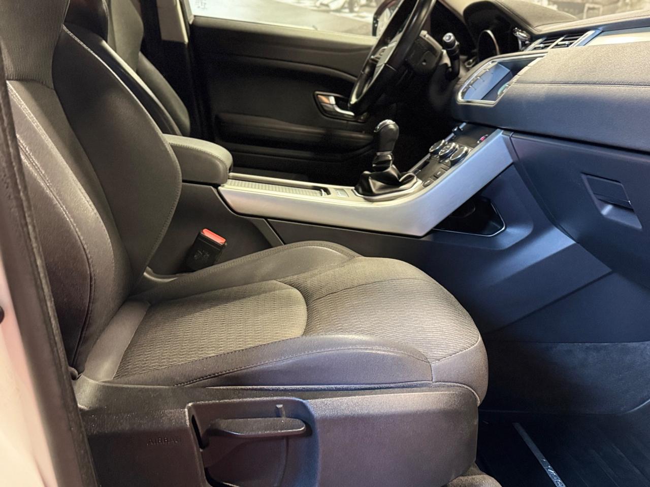 Land Rover Range Evoque 2.0 TD4 150 CV 5p. SE