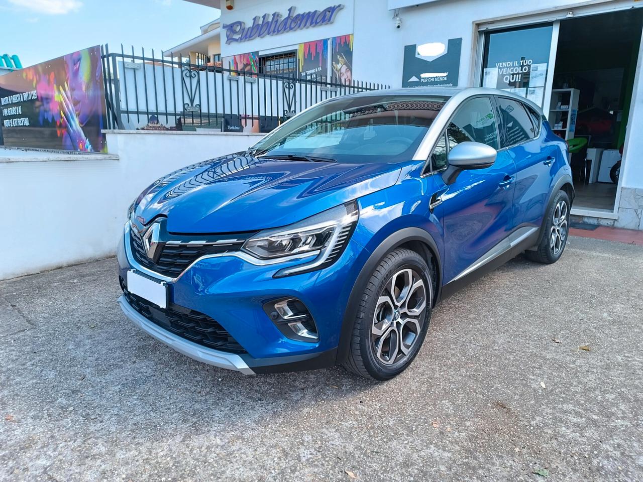 Renault Captur Plug-in Hybrid E-Tech 160 CV Intens