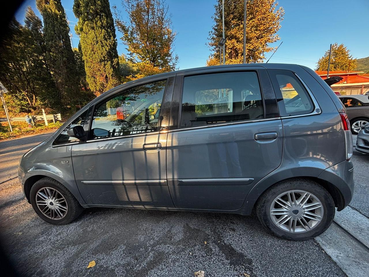 Lancia MUSA 1.3 Multijet 16V 90 CV Oro Plus