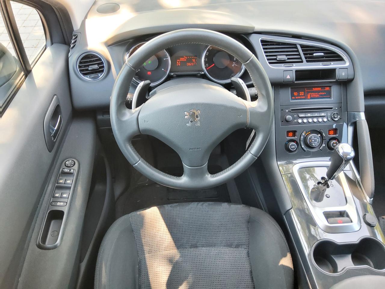 Peugeot 3008 1.6 e-HDi 112CV cambio robotizzato Stop&Start Active