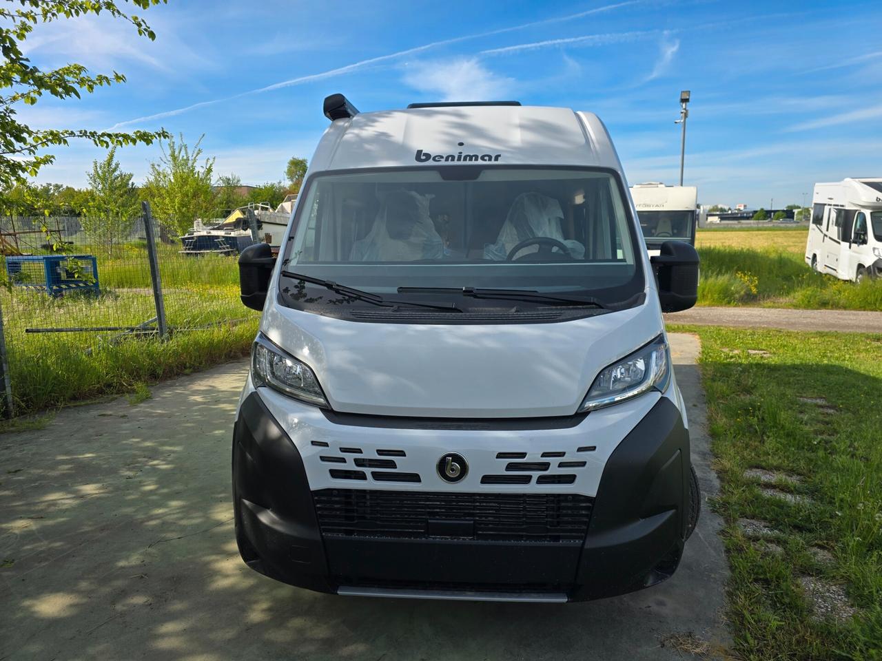 Benimar VAN B100UP