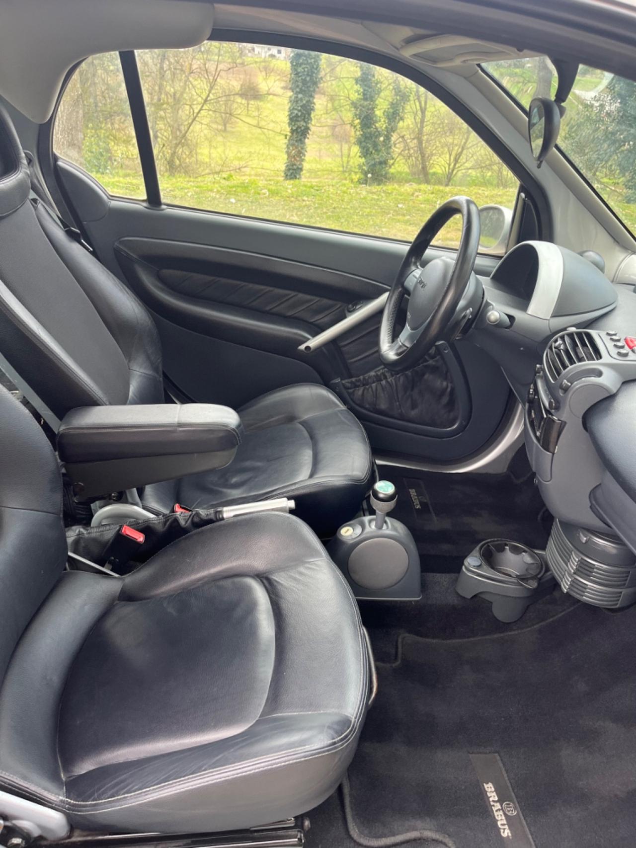 Smart ForTwo 700 coupé Brabus (55 kW)