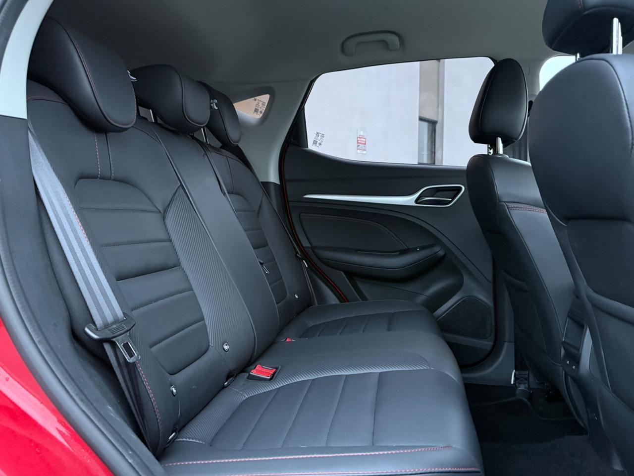 Mg ZS 1.5 VTi-tech Luxury|UNIPRO