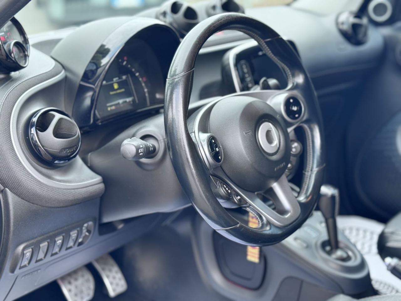 SMART ForFour BRABUS 0.9 Turbo twinamic Xclusive 109 CV Cabrio