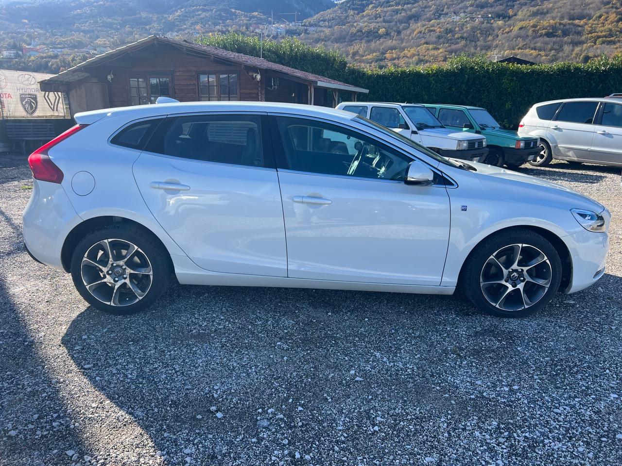 Volvo V40 D2 Business