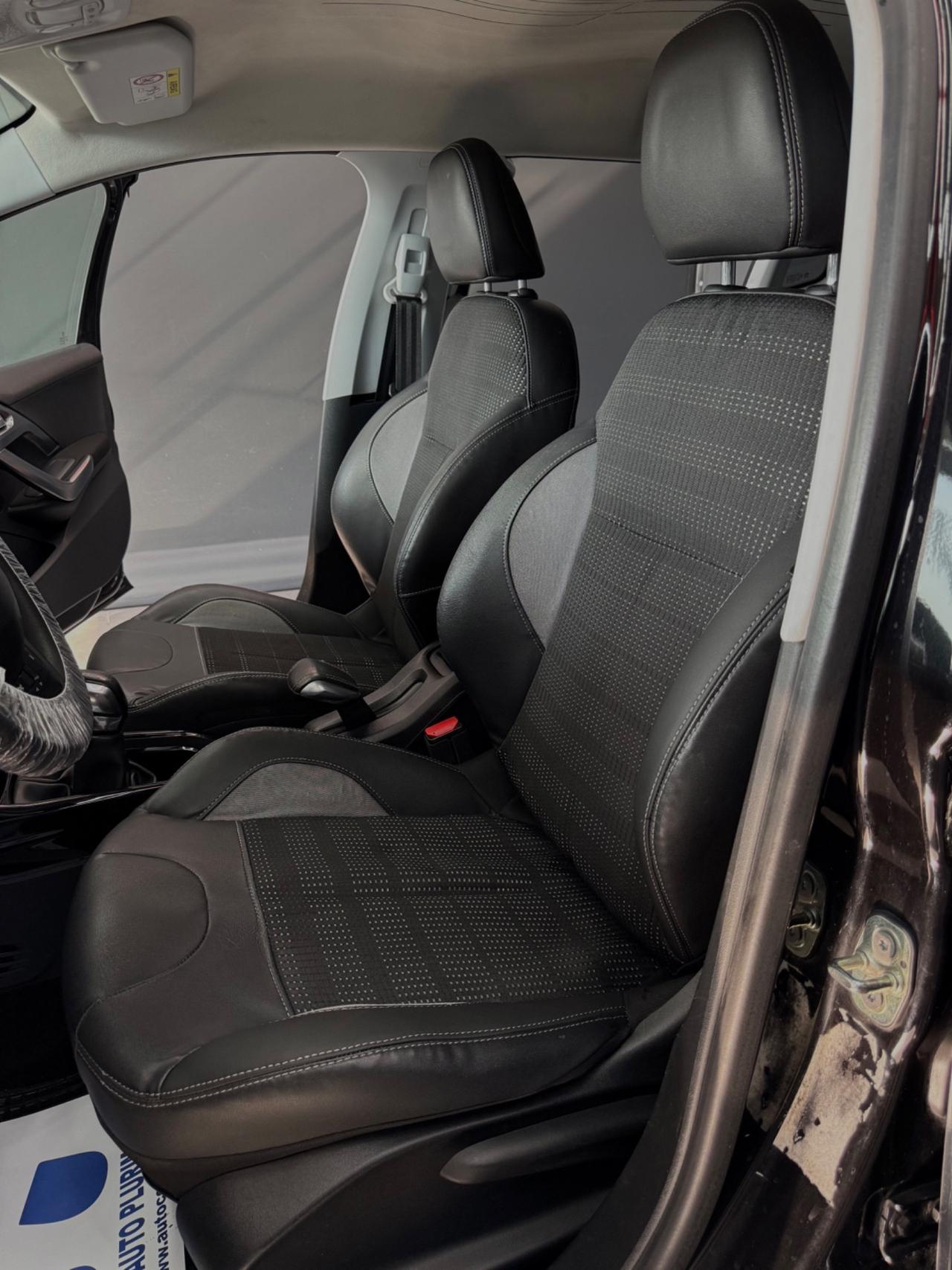 Peugeot 2008 1.6 HDi 92 CV Allure 2015