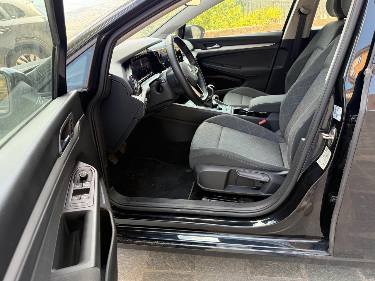 Volkswagen Golf 2.0 TDI 115 CV SCR Life