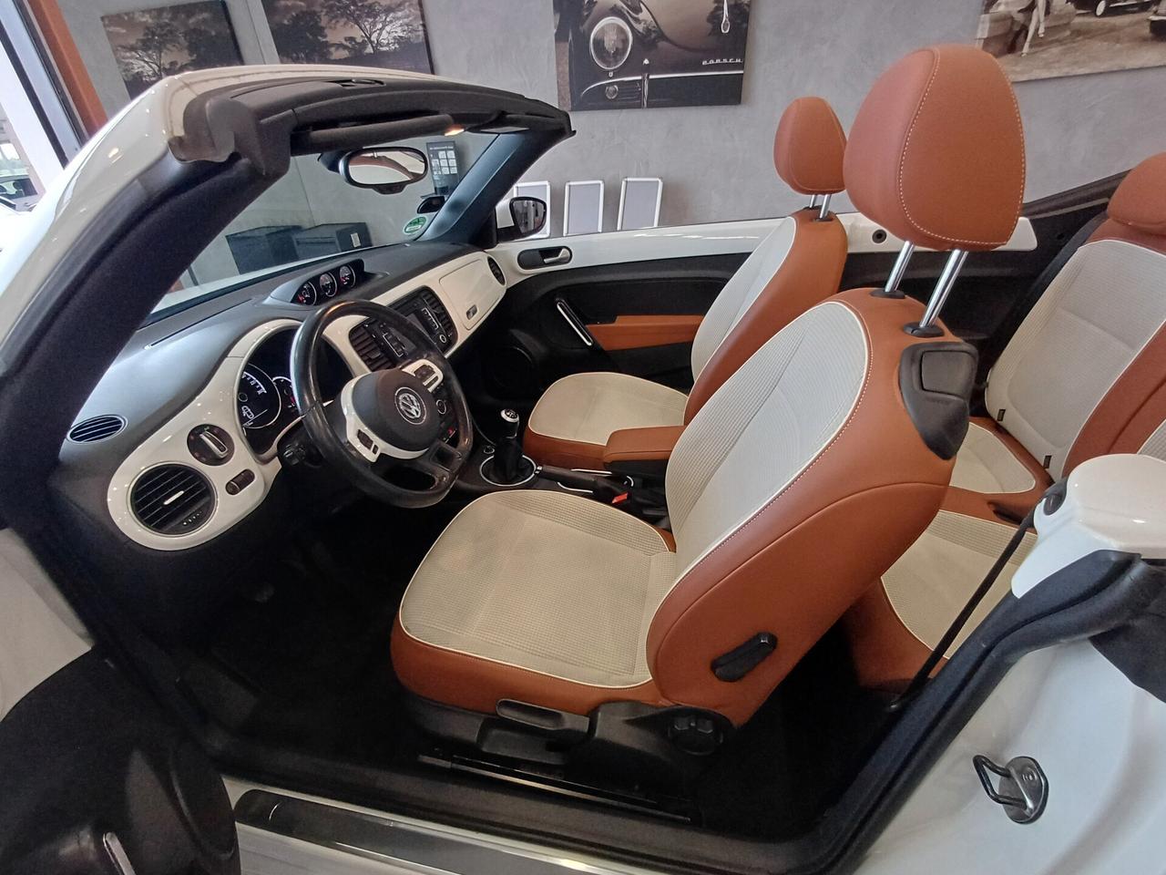 Volkswagen Maggiolino Cabrio 1.2 TSI CUP adatta a neopatentati