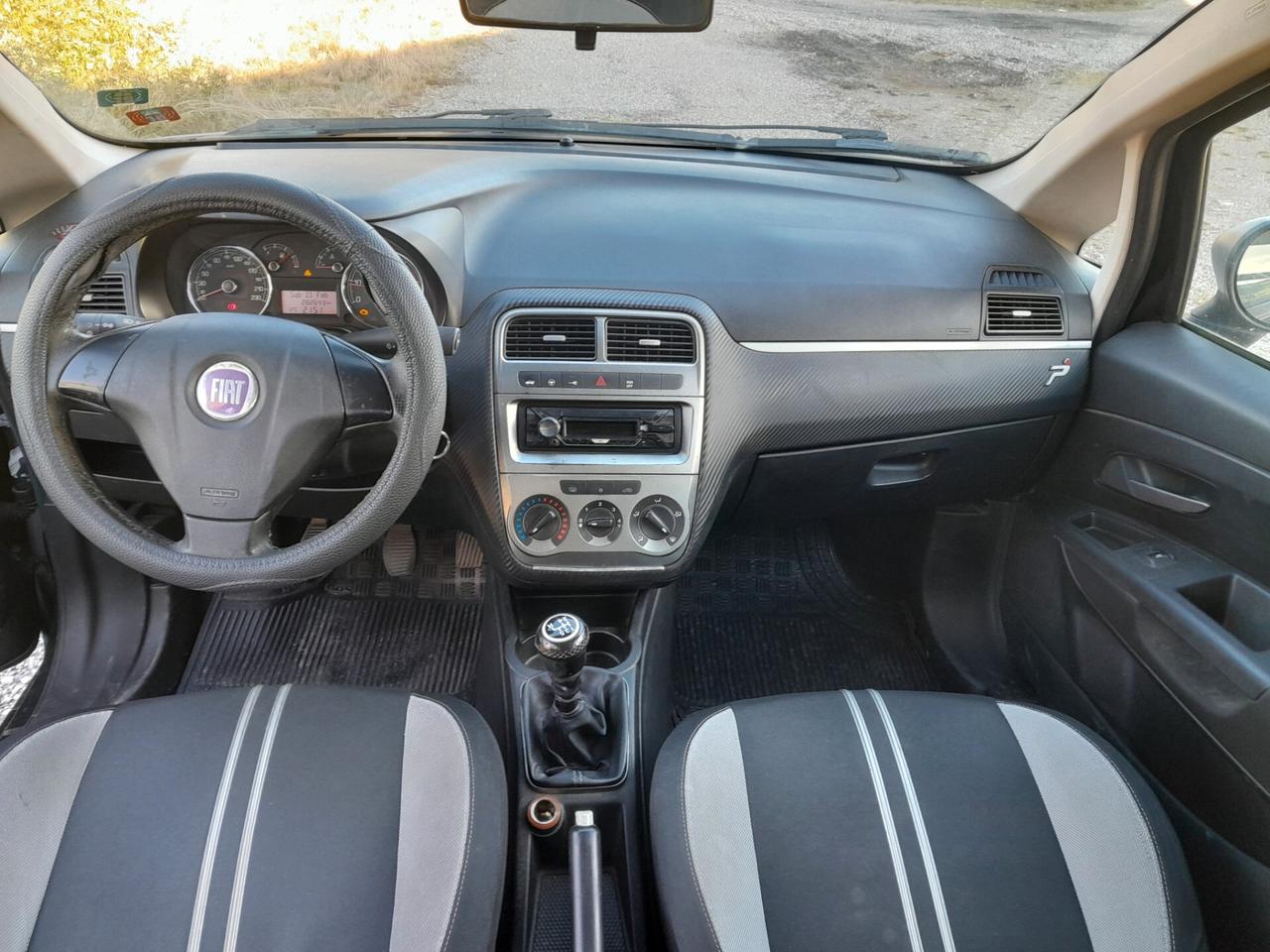 Fiat Grande Punto 1.3 MJT 75 CV 5 porte Dynamic