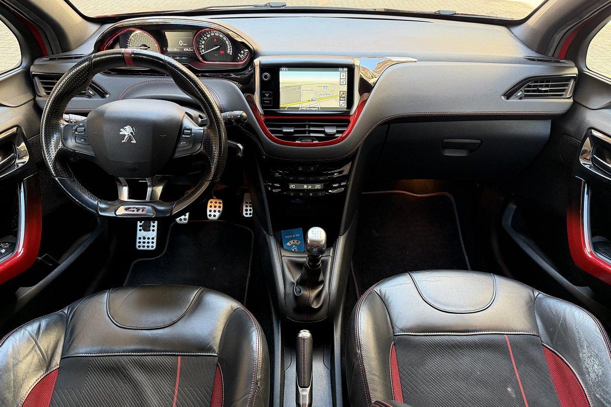 PEUGEOT 208 1° serie 1.6 THP 200 CV 3 porte GTi