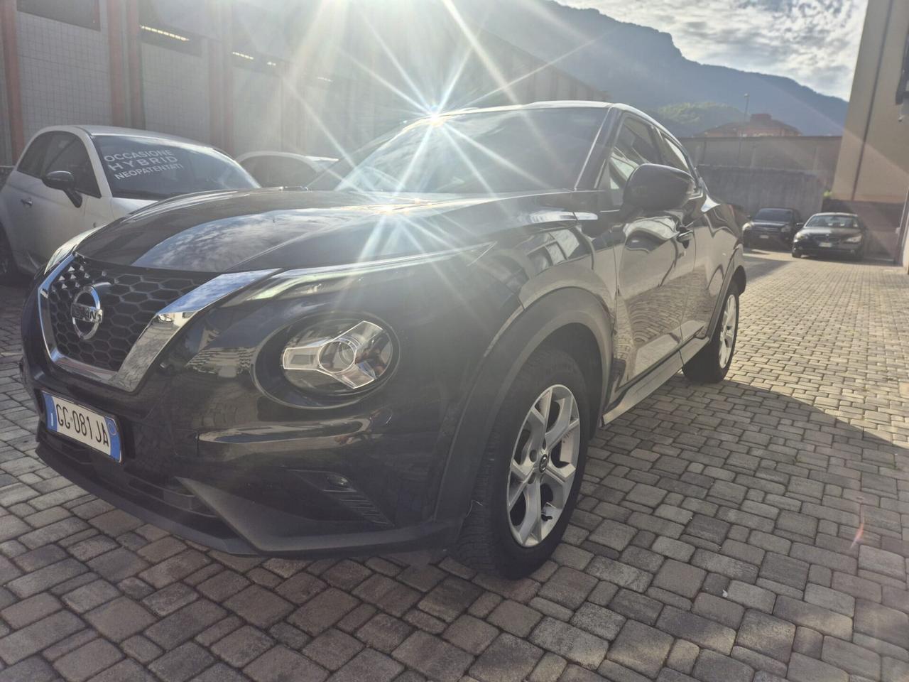 Nissan Juke 1.0 DIG-T 114 CV N-Connecta