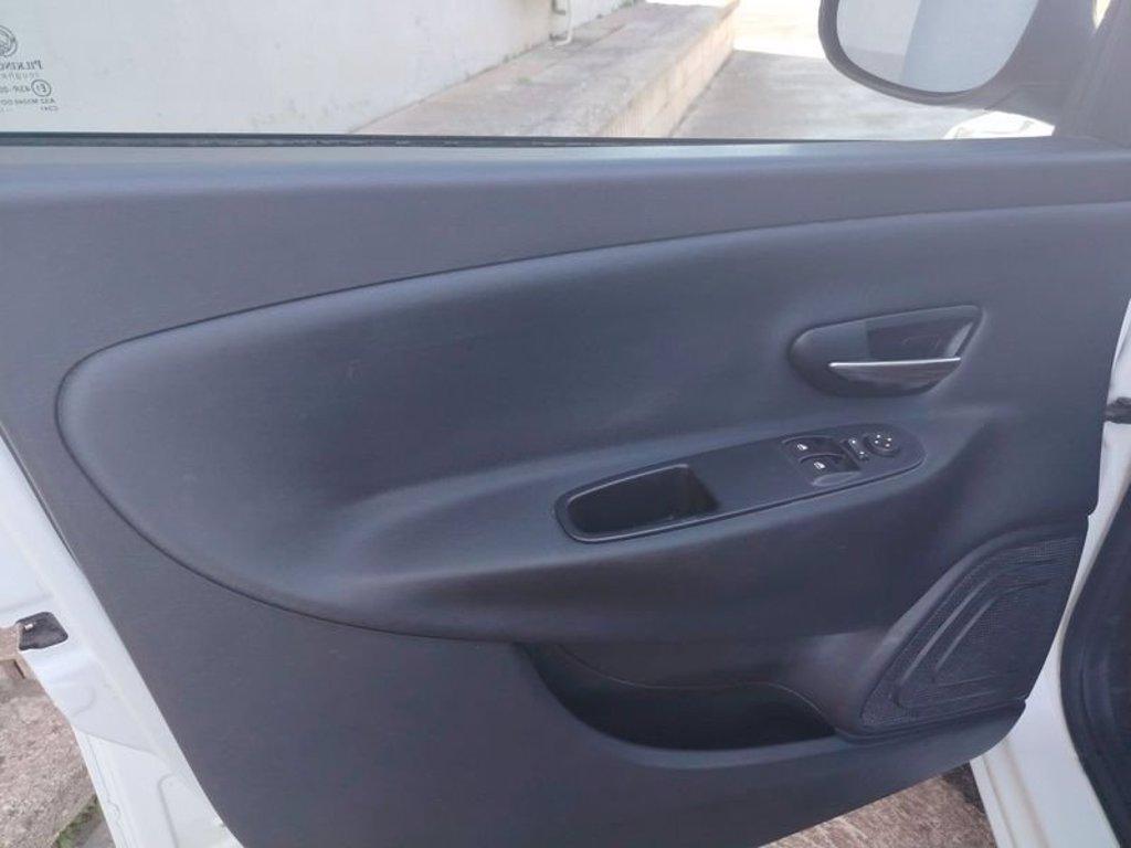 LANCIA Ypsilon 1.2 69 CV 5 porte Gold del 2017