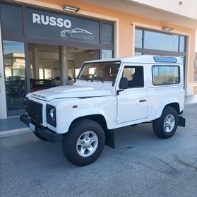 Land Rover Defender 90 2.4 TD4 Station Wagon SE