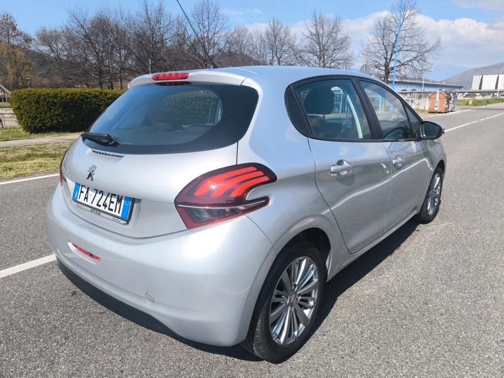 PEUGEOT 208 1,2 BENZ- KM 70000-UNIPROPRIETARIO-EURO 6