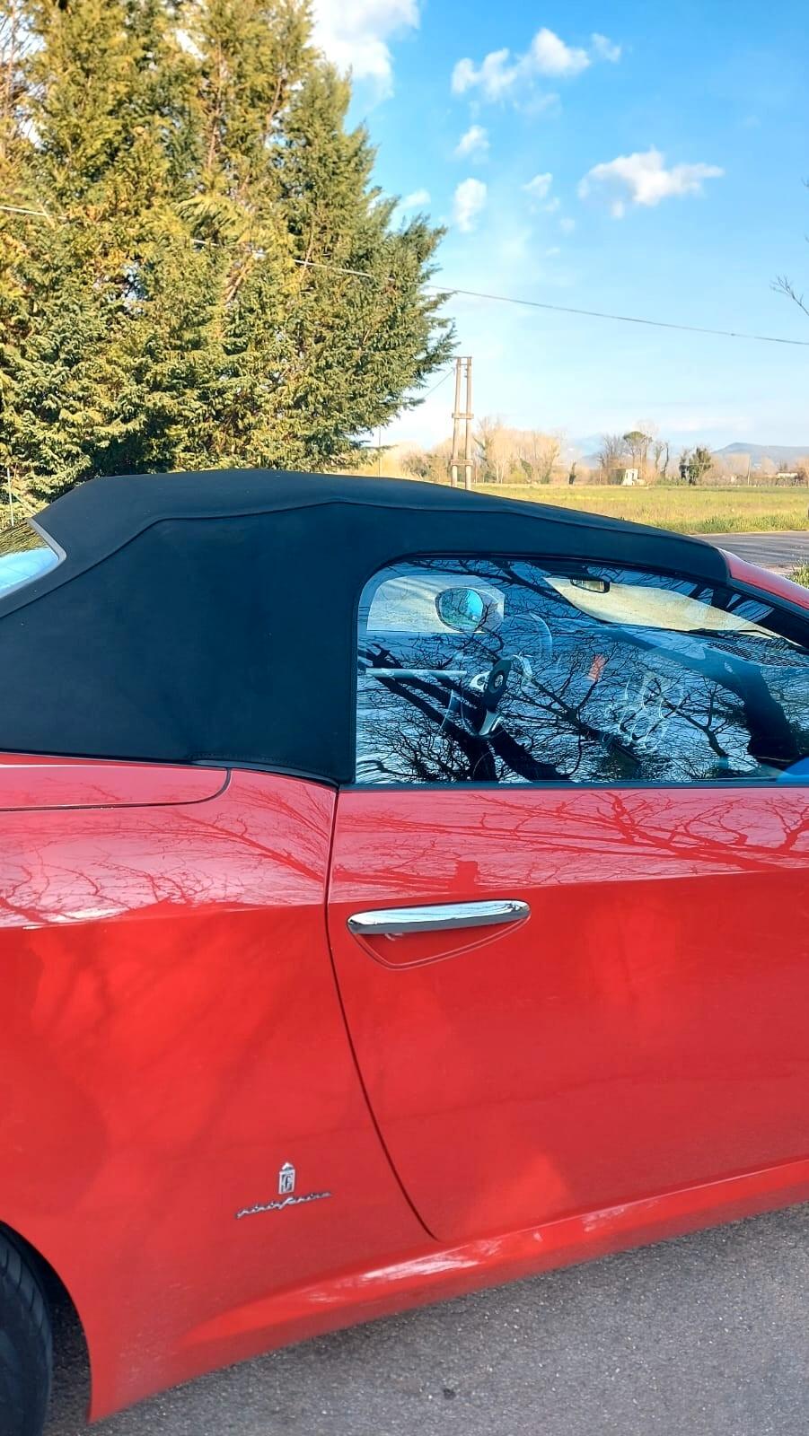 Alfa Romeo Spider 3.2 JTS V6 Q4 Exclusive