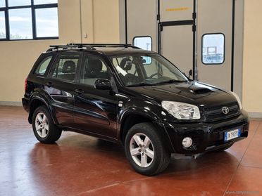 TOYOTA RAV4 2.0 Tdi D-4D 5p. Sol