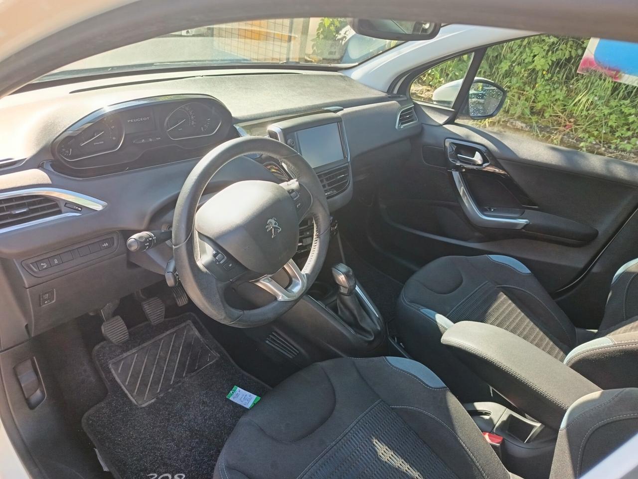 Peugeot 208 1.4 HDi 68 CV 5 porte Access