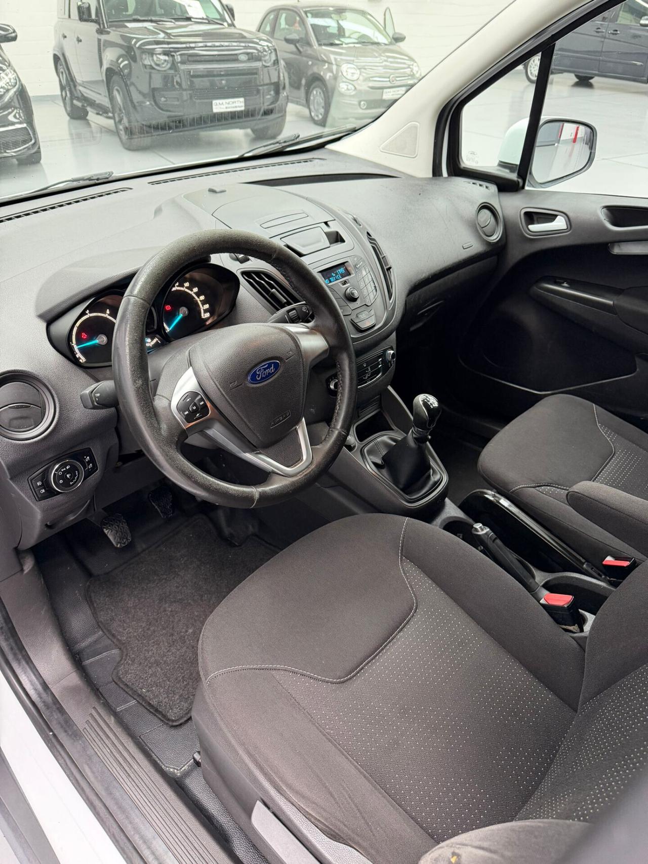 Ford Transit Courier 1.5 TDCi 75CV Van Entry
