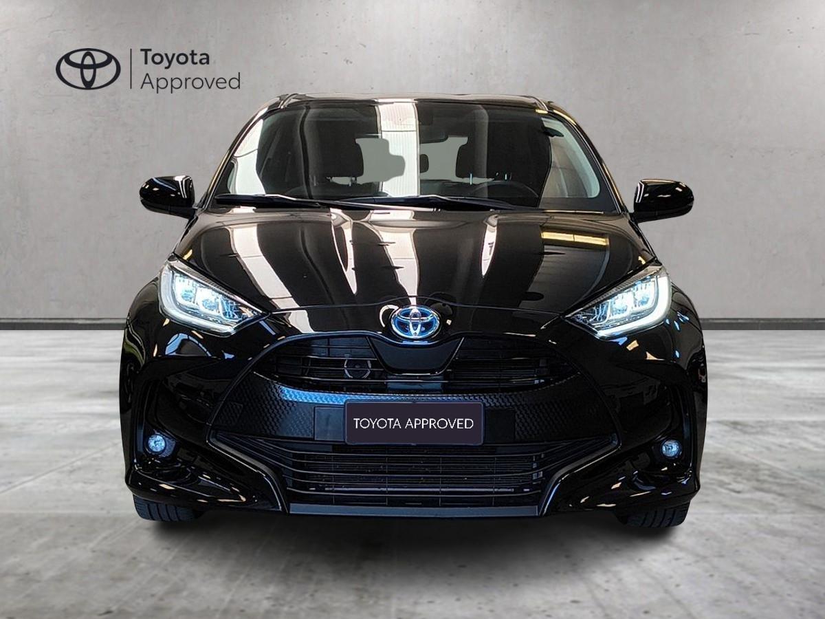 TOYOTA Yaris 4ª serie - Yaris 1.5 Hybrid 5 porte Trend