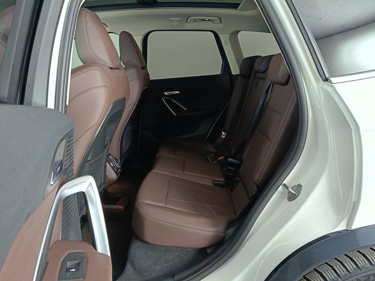 BMW X1 U11 - iX1 xdrive 30 X-Line