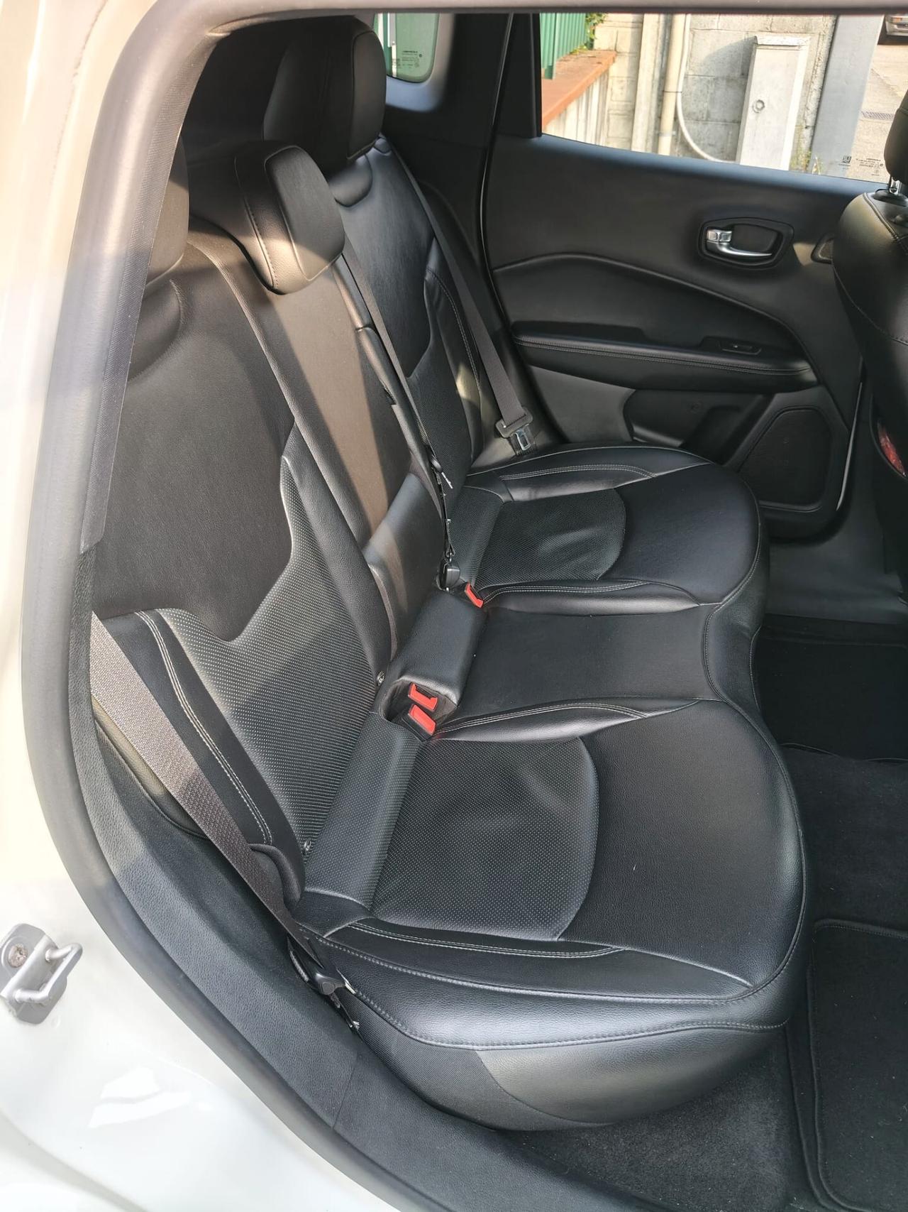 Jeep Compass cambio manuale