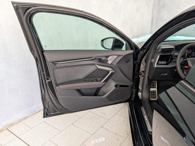 AUDI RS 3 SPB TFSI quattro S tronic