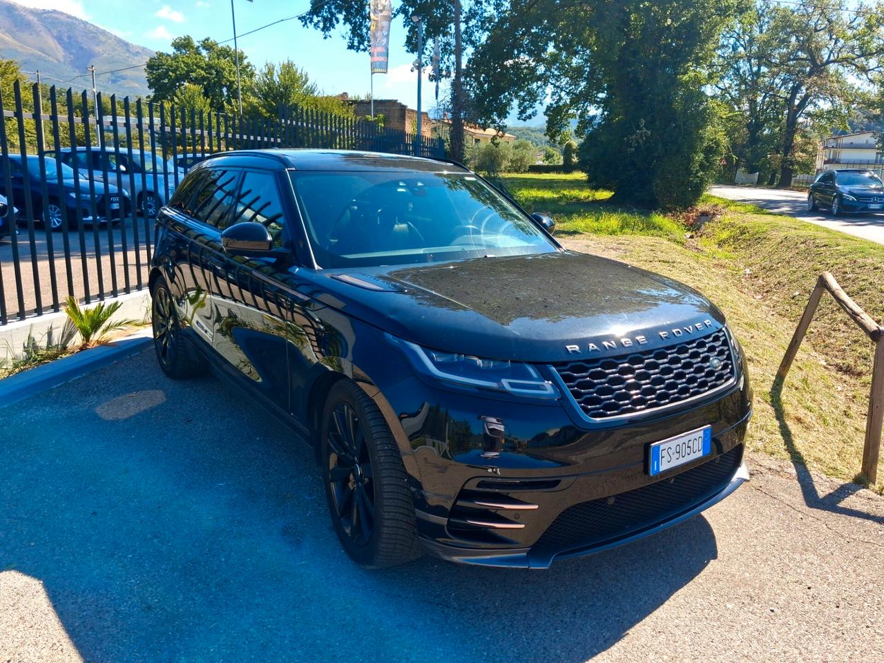 Land Rover Range Velar 2.0D I4 240 CV R-Dynamic HSE