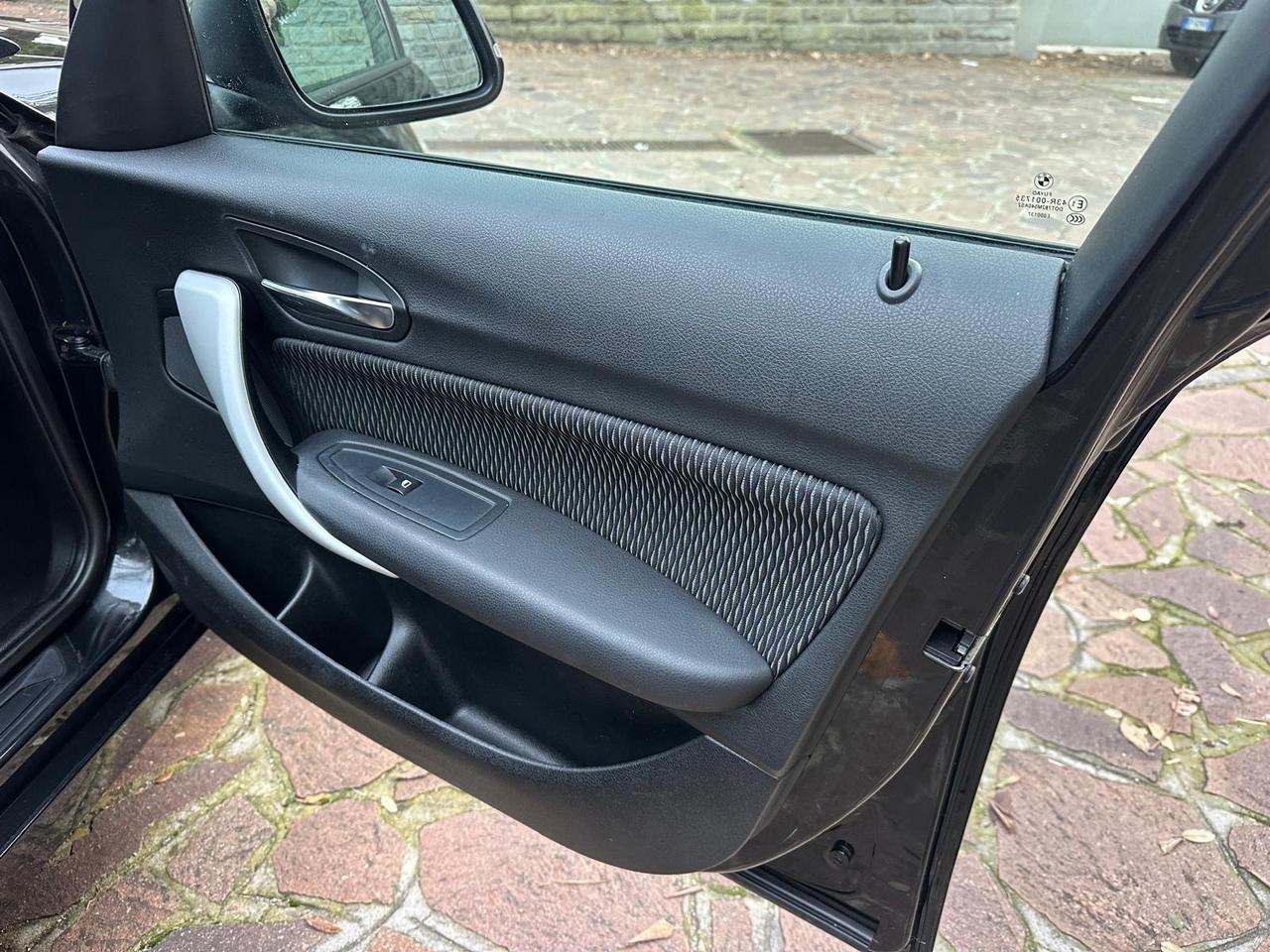 Bmw 116 116d 5p. Sport neopatentato