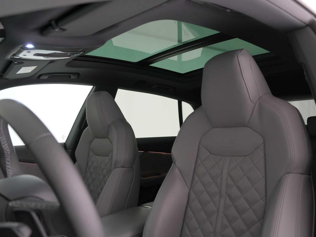 Audi Q8 55 3.0 v6 tfsi e sport quattro tiptronic