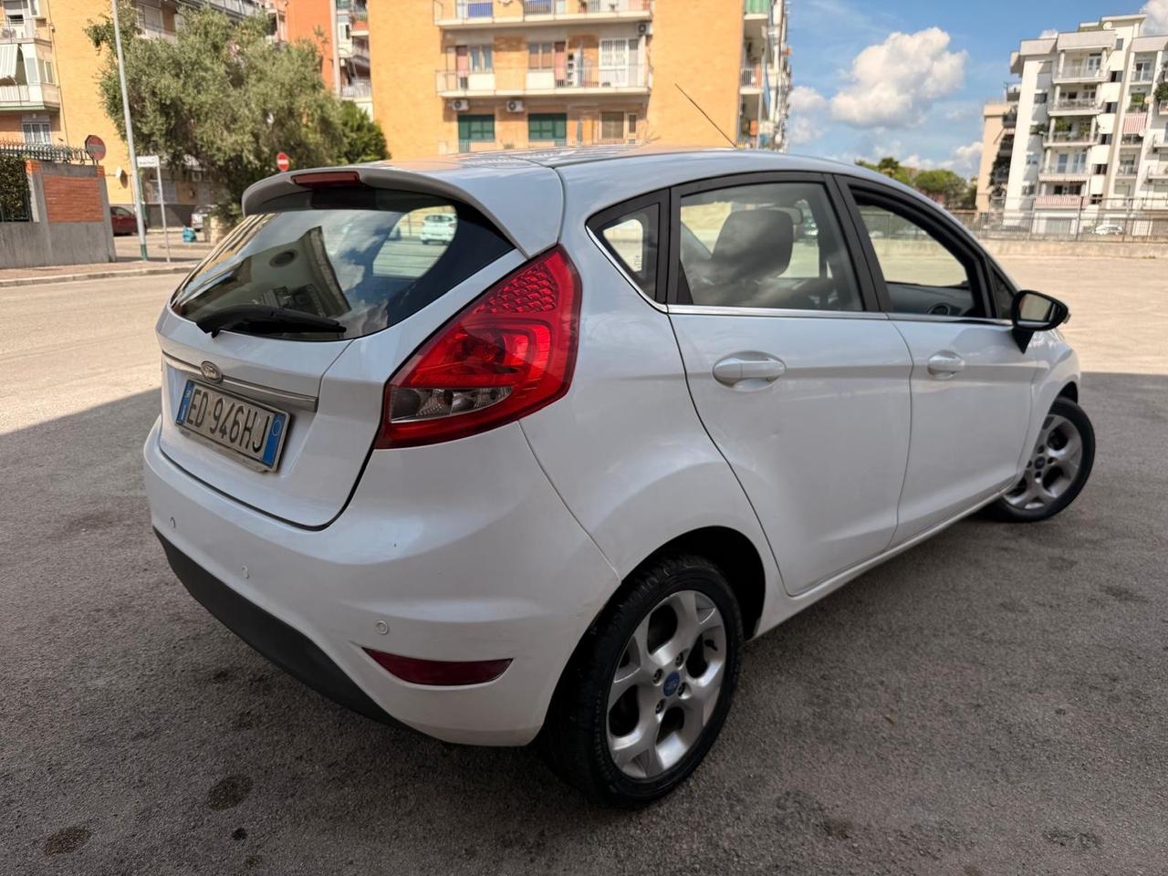 Ford Fiesta 1.4 TDCi 5p. IN OTTIME CONDIZIONI