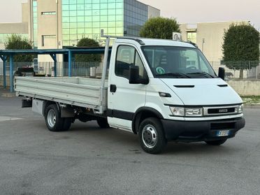 Iveco Daily modello 35c17 con cassone