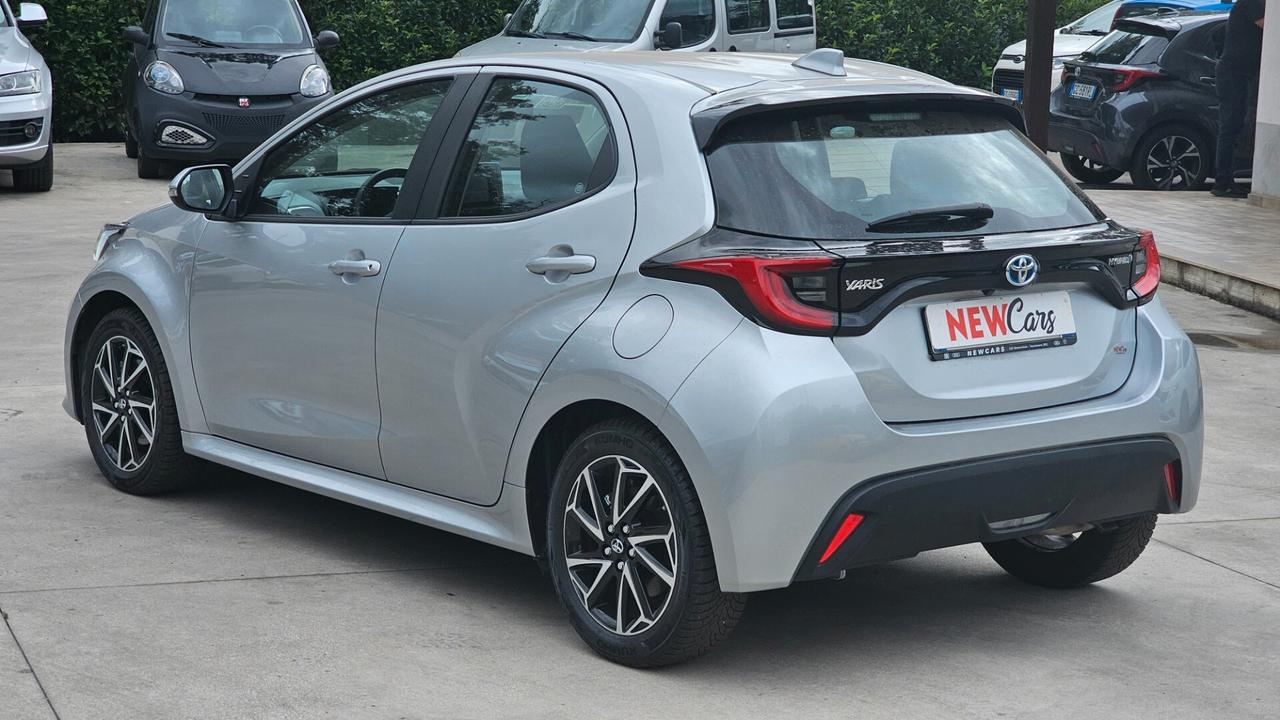 Toyota Yaris 1.5 Hybrid 5 porte Sport