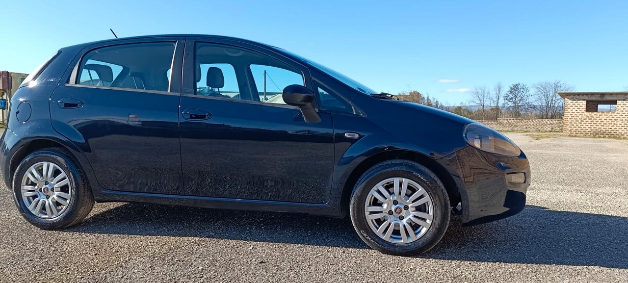 Fiat Punto 1.3 MJT Lounge NEOPATENTATI UNIPRO
