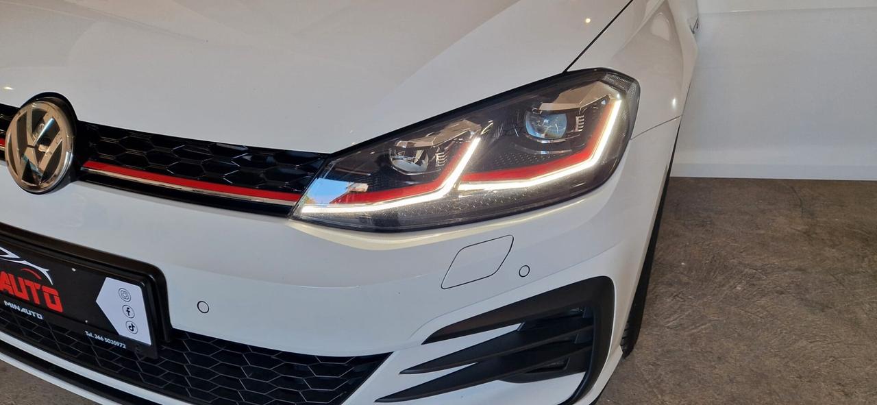 Volkswagen Golf GTI Performance 2.0 245 CV TSI DSG 5p.
