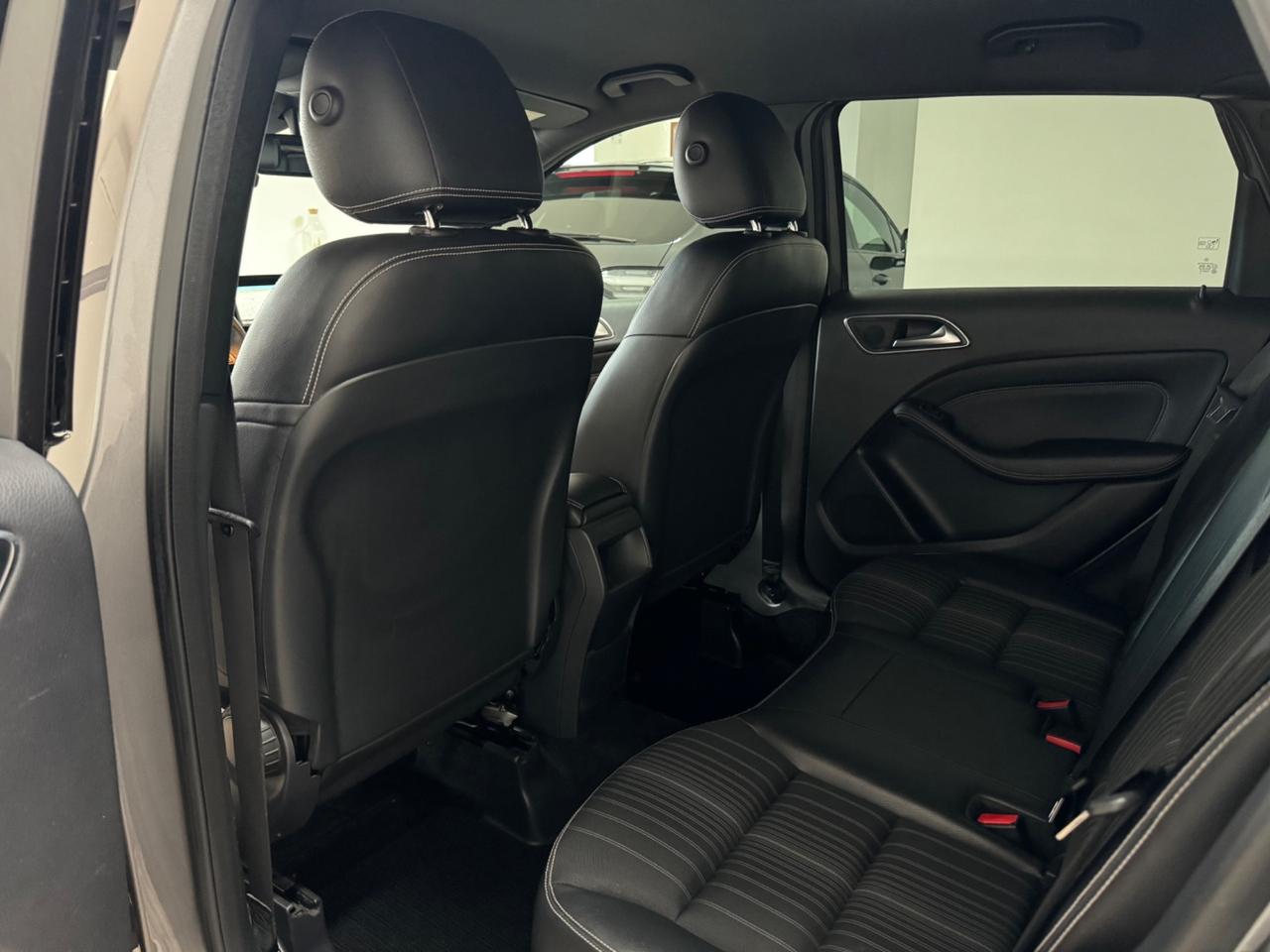 Mercedes-benz B 200 CDI BlueEFFICIENCY Premium