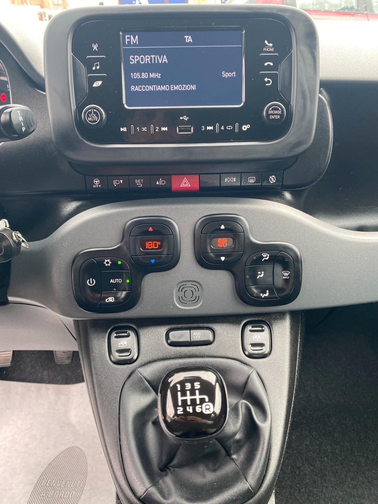 FIAT Panda 1.0 hybrid 70Cv CITY-Life Clima AUTOM.