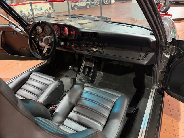 PORSCHE 911 SC 3.0 Coupé Restauro-Motore km0/Interni/carrozzer